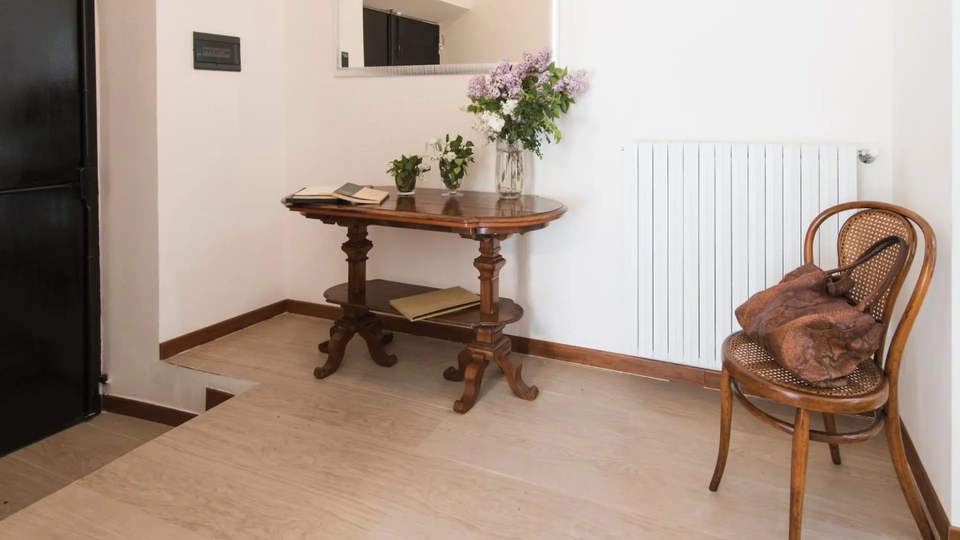 Apartment Italianflat - Via Adua Two Bedroom Old Town Verona